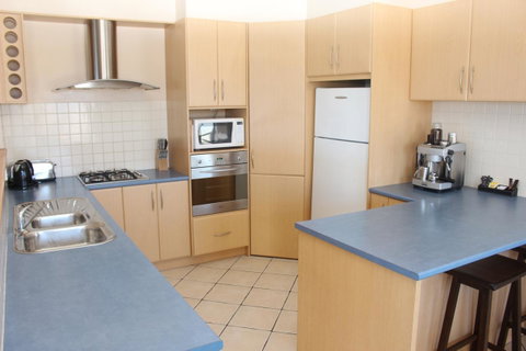The Lighthouse - Beachfront Accommodation - Tourism Brisbane 7