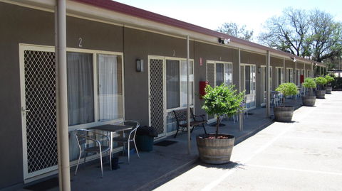 Augusta Courtyard Motel - Tourism Brisbane 8