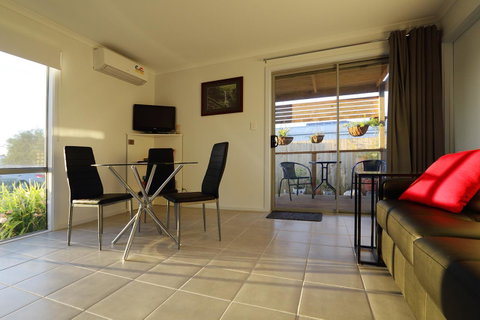 Gumnut Getaway BnB - Brisbane Tourism 10