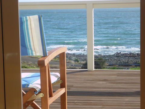 Ashendens At Penneshaw - Tourism Brisbane 0