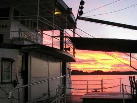 Addies Place Goolwa - Brisbane Tourism 13