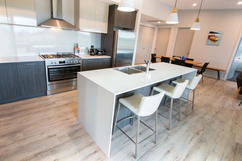 Wellington Lake Retreat - Tourism Brisbane 2