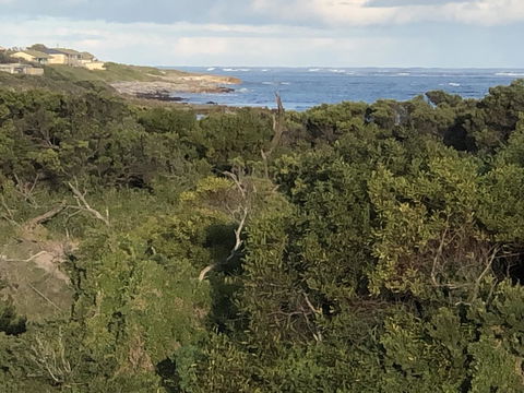 Rocks Retreat House With Sea Views - Tourism Brisbane 3