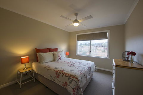 Flinders Bush Retreats - Tourism Brisbane 10