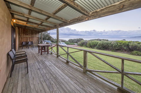 Chandlers Smiths Beach Villas - Tourism Brisbane 11
