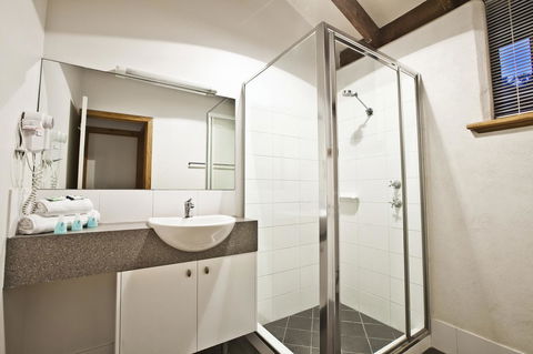 Chandlers Smiths Beach Villas - Tourism Brisbane 8