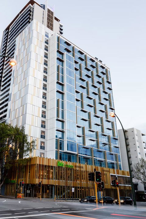 Ibis Styles East Perth - Tourism Brisbane 0