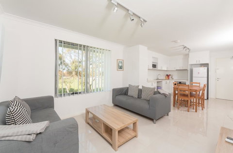 Yaran Suites - Brisbane Tourism 1