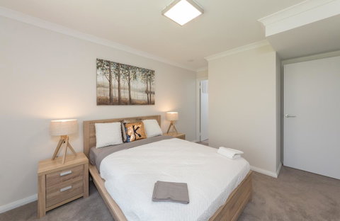 Yaran Suites - Brisbane Tourism 11