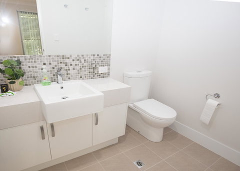 Yaran Suites - Brisbane Tourism 7