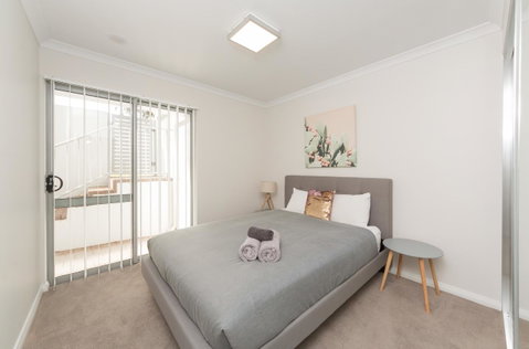 Yaran Suites - Brisbane Tourism 24