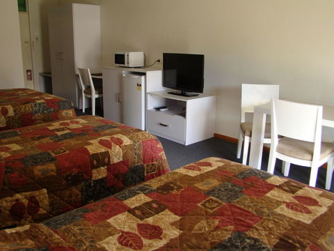 Dunsborough Central Motel - Tourism Brisbane 13