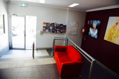 The Emperors Crown Hostel - Tourism Brisbane 19