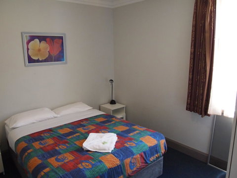 The Emperors Crown Hostel - Tourism Brisbane 40