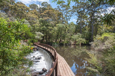 Villa On Fearn - Tourism Brisbane 19