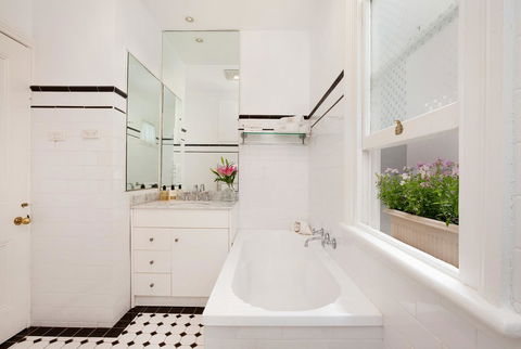 Stunning Terrace In Centennial Park - Tourism Brisbane 17