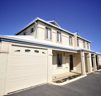 Palm Beach Manor - Brisbane Tourism