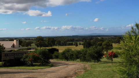 Grapevines Boutique Accommodation - Tourism Brisbane 20