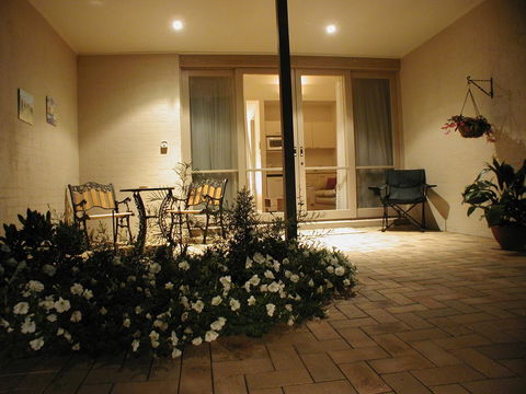 Grapevines Boutique Accommodation - Tourism Brisbane 19
