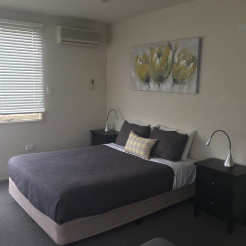 Grapevines Boutique Accommodation - Tourism Brisbane 10