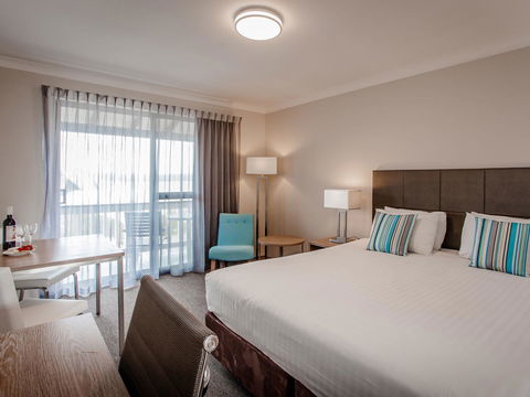 Albany Motel & Apartments - Tourism Brisbane 11