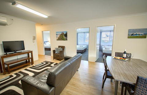 Albany Motel & Apartments - Tourism Brisbane 4