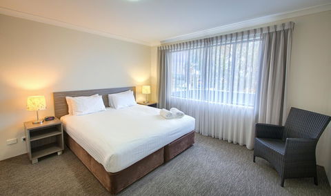 Albany Motel & Apartments - Tourism Brisbane 1