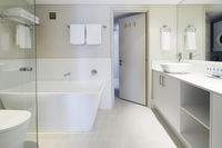 Book Scarborough Accommodation Vacations Tourism Brisbane Tourism Brisbane