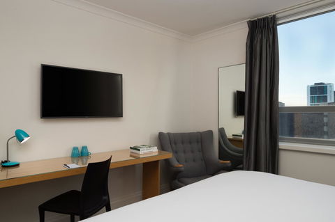 Pensione Hotel Perth - Brisbane Tourism 7