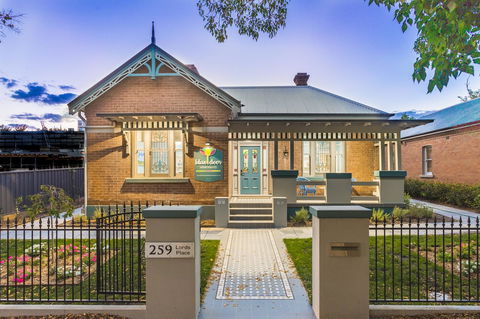 Blue Door Apartments - Brisbane Tourism 0