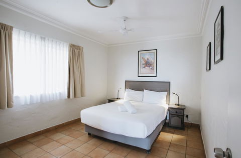 Canal Rocks Beachfront Apartments - Tourism Brisbane 35