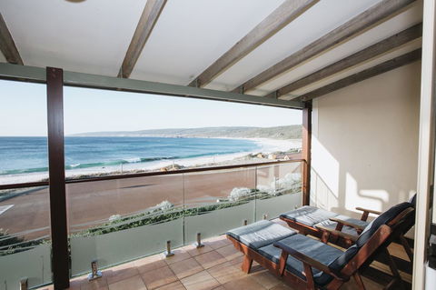 Canal Rocks Beachfront Apartments - Tourism Brisbane 18