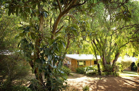 Peppermint Brook Cottages - Tourism Brisbane 13
