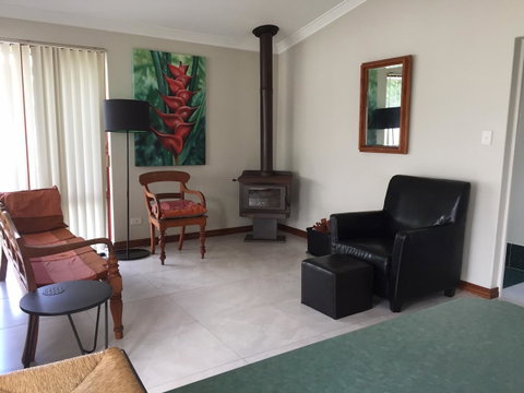 Beachside Prevelly Villas - Brisbane Tourism 36