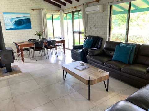 Beachside Prevelly Villas - Brisbane Tourism 6