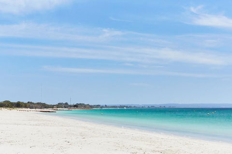 Cape View Beach Resort - Tourism Brisbane 10