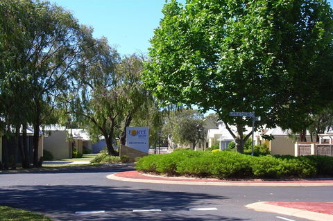 Cape View Beach Resort - Tourism Brisbane 42