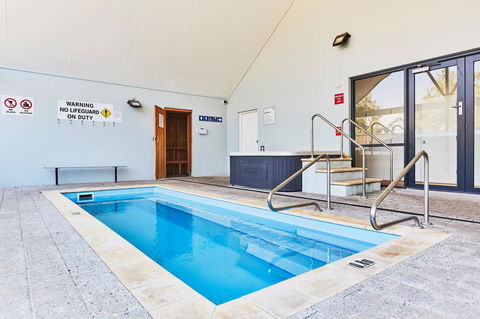 Cape View Beach Resort - Tourism Brisbane 15