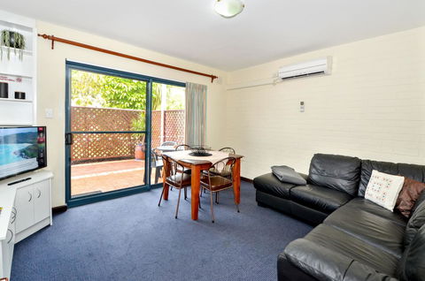 Dolphin Lodge Albany - Self Contained Apartments At Middleton Beach - Tourism Brisbane 10