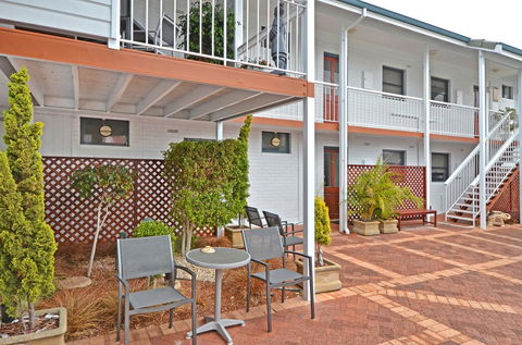 Dolphin Lodge Albany - Self Contained Apartments At Middleton Beach - Tourism Brisbane 20