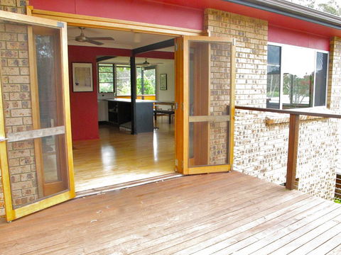 Pendeli Beach House - Brisbane 4u 7