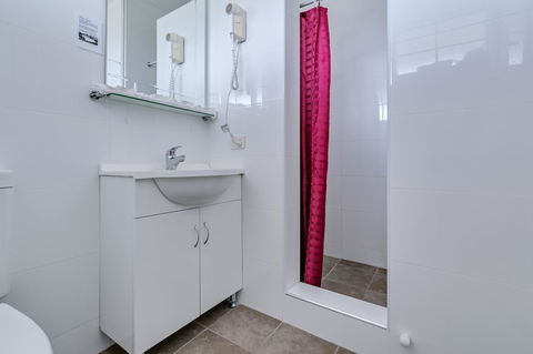 Ibis Styles Albany - Tourism Brisbane 18