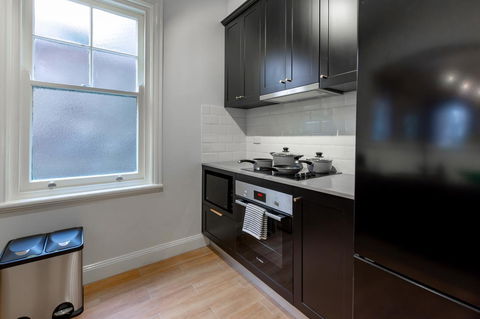 Heritage Townhouse Near Harbour Bridge - Brisbane Tourism 21