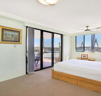 Darling Harbor Apartment - Tourism Brisbane