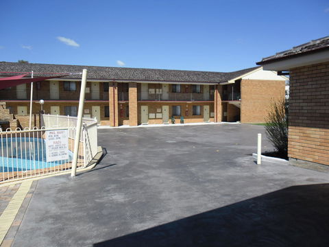 Ben Chifley Motor Inn - Tourism Brisbane 35