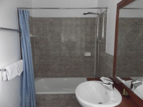 Ben Chifley Motor Inn - Tourism Brisbane 12