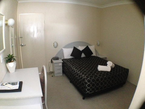 Ben Chifley Motor Inn - Tourism Brisbane 30