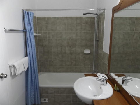 Ben Chifley Motor Inn - Tourism Brisbane 11