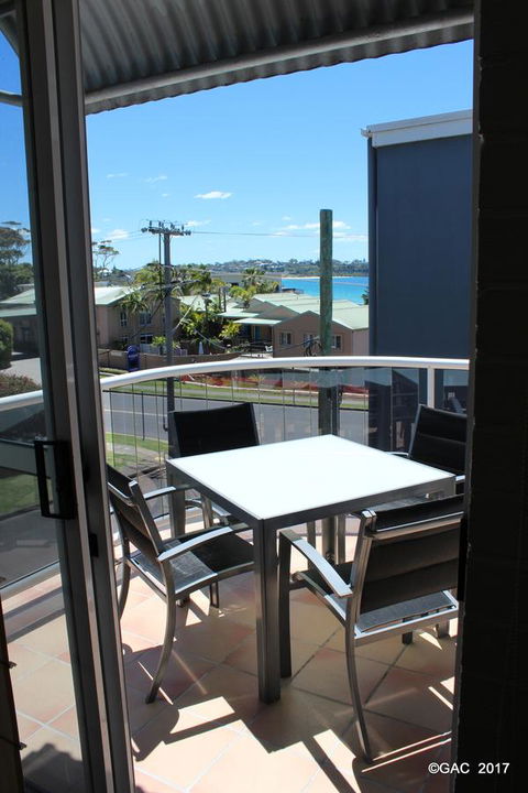 Mollymook Cove Apartments - Brisbane 4u 18