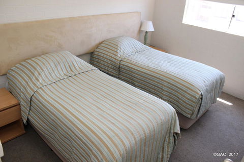 Mollymook Cove Apartments - Brisbane 4u 17
